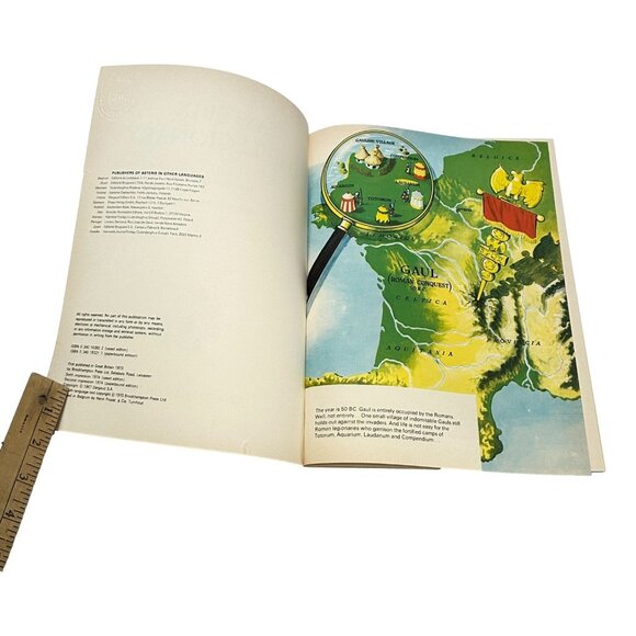 Asterix Graphic Novel Book Lot 4 Cleopatra Olympic Spain Legion PB 70s English - Picture 5 of 16